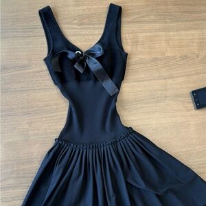 Alexander McQueen Black Bow Detail Mini Dress